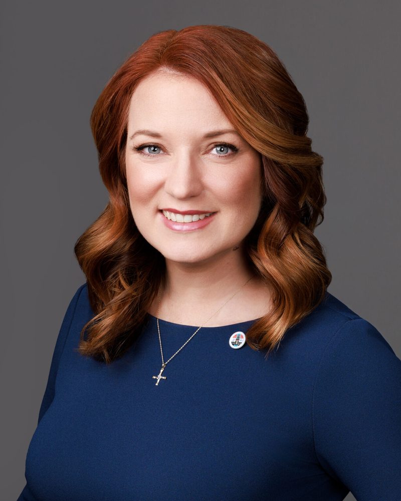 Lindsey P. Horvath